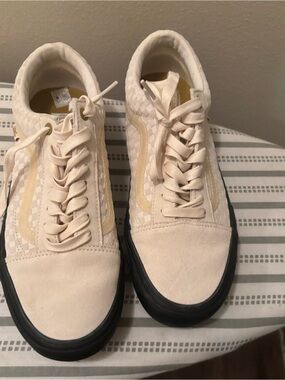 Vans Cream and Black Low-Top Skate Sneakers